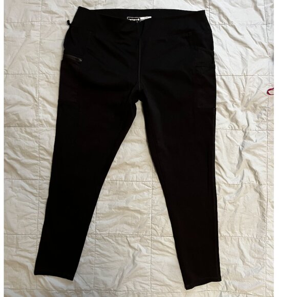 Carhartt Women's Force Lightweight Utility Legging in Black - Picture 6 of 9